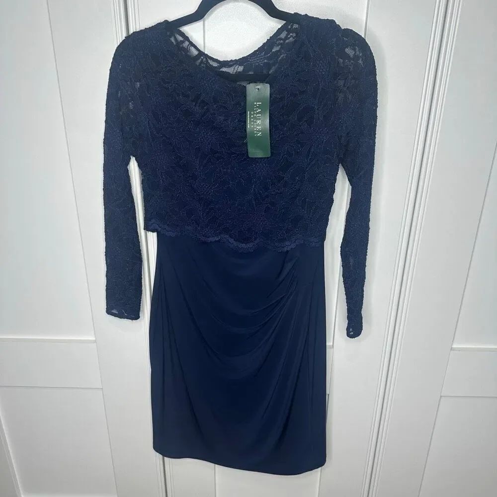 NWT Ralph Lauren women navy lace crafted evening Size small. (MSRP $164)